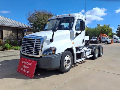 Used 2019 Freightliner Cascadia Detroit DD13 Semi Truck for sale #785783 - photo 1