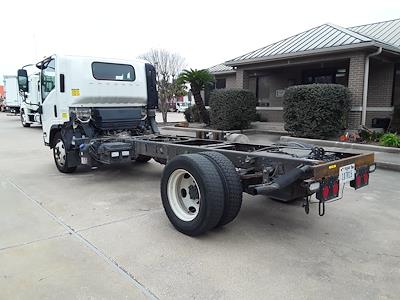 Used 2018 Isuzu NPR-XD Regular Cab Cab Chassis for sale #787563 - photo 2