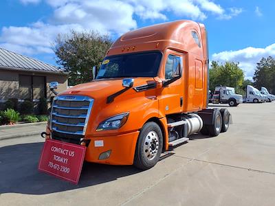 Used 2019 Freightliner Cascadia Detroit Diesel DD15 Semi Truck with Sleeper Cab for sale #807263 - photo 1