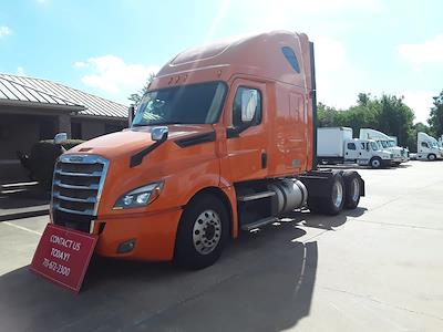 Used 2019 Freightliner Cascadia Detroit Diesel DD15 Semi Truck with Sleeper Cab for sale #807266 - photo 1