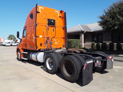 Used 2019 Freightliner Cascadia Detroit Diesel DD15 Semi Truck with Sleeper Cab for sale #807270 - photo 2