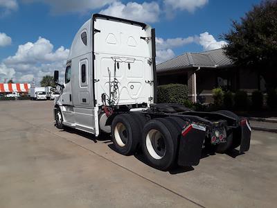 Used 2019 Freightliner Cascadia Detroit Diesel DD15 Semi Truck with Sleeper Cab for sale #881904 - photo 2