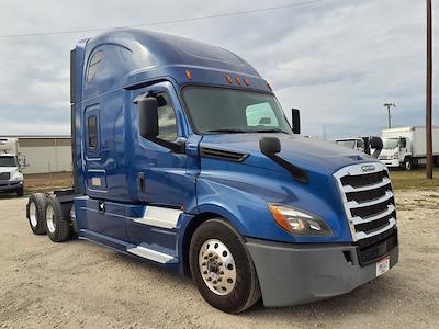 Used 2020 Freightliner Cascadia Detroit Diesel DD15 Semi Truck with Sleeper Cab for sale #247713 - photo 1