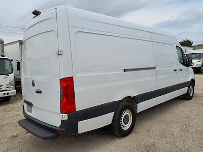 Used 2019 Freightliner Sprinter 2500 High Roof Empty Cargo Van for sale #265666 - photo 2