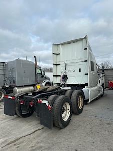 Used 2020 International LT - photo 1