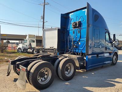 Used 2020 Freightliner Cascadia Detroit Diesel DD15 Semi Truck with Sleeper Cab for sale #284425 - photo 2