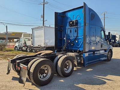 Used 2020 Freightliner Cascadia Detroit Diesel DD15 Semi Truck with Sleeper Cab for sale #284429 - photo 2