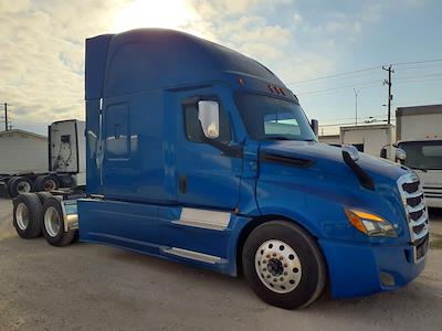 Used 2020 Freightliner Cascadia Detroit Diesel DD15 Semi Truck with Sleeper Cab for sale #292227 - photo 1