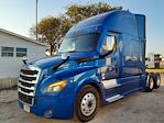Used 2023 Freightliner Cascadia Detroit Diesel DD15 Semi Truck with Sleeper Cab for sale #568997 - photo 4