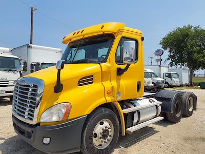 Used 2018 Freightliner Cascadia Detroit DD13 Semi Truck for sale #786520 - photo 1
