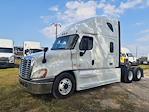 Used 2019 Freightliner Cascadia Detroit Diesel DD15 Semi Truck with Sleeper Cab for sale #813230 - photo 4
