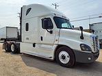 Used 2019 Freightliner Cascadia Detroit Diesel DD15 Semi Truck with Sleeper Cab for sale #869323 - photo 4