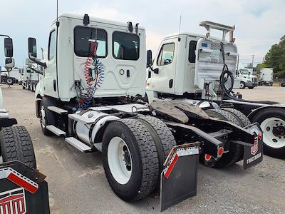 Used 2020 Freightliner Cascadia Detroit DD13 Semi Truck for sale #232475 - photo 2