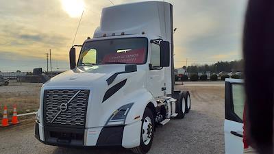 Used 2020 Volvo VNL Volvo D13 Semi Truck for sale #243032 - photo 1