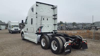 Used 2020 Freightliner Cascadia Detroit Diesel DD15 Semi Truck with Sleeper Cab for sale #280284 - photo 2