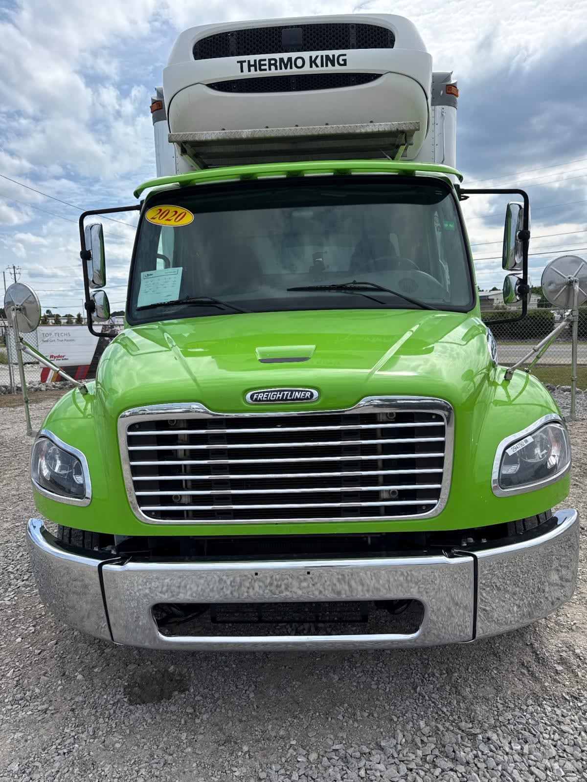 Used 2020 Freightliner M2 106 - photo 2