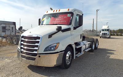 Used 2021 Freightliner Cascadia Detroit DD13 Semi Truck for sale #298321 - photo 1