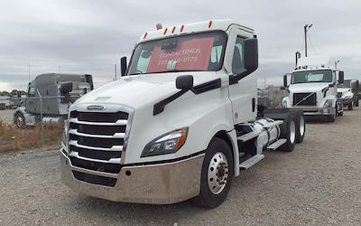 Used 2021 Freightliner Cascadia Detroit DD13 Semi Truck for sale #298323 - photo 1