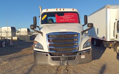 Used 2021 Freightliner Cascadia Detroit DD13 Semi Truck for sale #298358 - photo 2