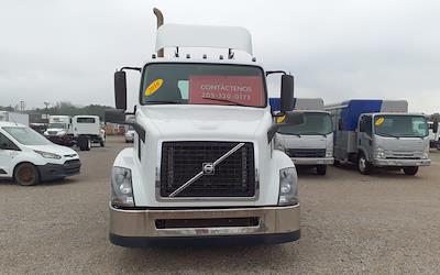Used 2016 Volvo VNL Volvo D13 Semi Truck for sale #384080 - photo 2