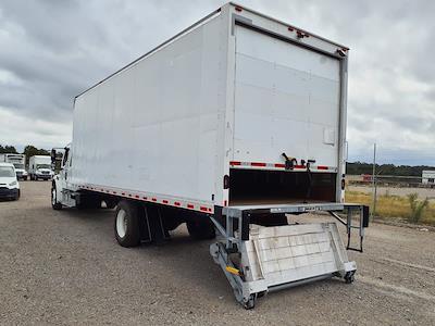 Used 2016 Freightliner M2 106 Conventional Cab Box Truck for sale #653071 - photo 2