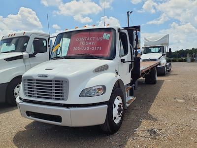 Used 2016 Freightliner M2 106 Conventional Cab Flatbed Truck for sale #657423 - photo 1