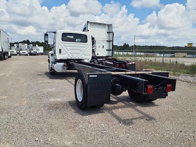Used 2018 International DuraStar 4300 Cab Chassis for sale #777256 - photo 2