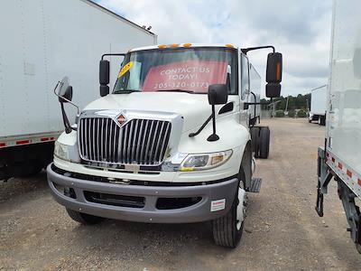 Used 2018 International DuraStar 4300 Cab Chassis for sale #777291 - photo 1