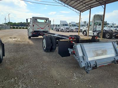 Used 2018 Freightliner M2 106 Conventional Cab Cab Chassis for sale #778638 - photo 2