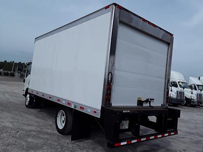 Used 2018 Isuzu NQR Regular Cab 4x2 16' Refrigerated Body for sale #804083 - photo 2