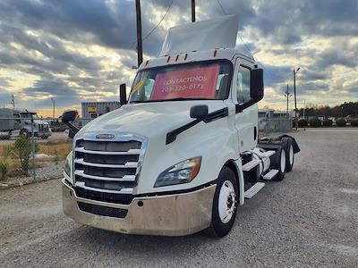 Used 2019 Freightliner Cascadia Detroit DD13 Semi Truck for sale #812938 - photo 1