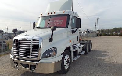 Used 2019 Freightliner Cascadia Cummins X15 Semi Truck for sale #863803 - photo 1