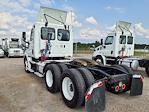 Used 2019 Freightliner Cascadia Detroit DD13 Semi Truck for sale #863919 - photo 2
