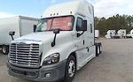Used 2019 Freightliner Cascadia Detroit Diesel DD15 Semi Truck with Sleeper Cab for sale #869371 - photo 1