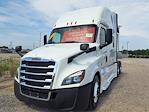 Used 2020 Freightliner Cascadia Detroit Diesel DD15 Semi Truck with Sleeper Cab for sale #874407 - photo 1