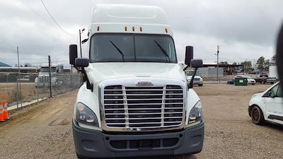 Used 2020 Freightliner Cascadia - photo 1