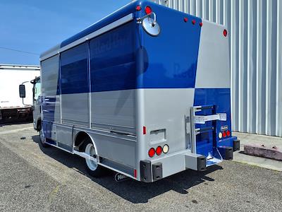 Used 2018 Isuzu NRR Beverage Truck for sale #222535 - photo 2
