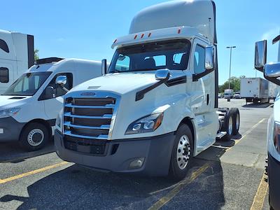 Used 2020 Freightliner Cascadia Detroit Diesel DD15 Semi Truck for sale #239920 - photo 1