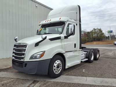 Used 2020 Freightliner Cascadia Detroit Diesel DD15 Semi Truck for sale #239922 - photo 1