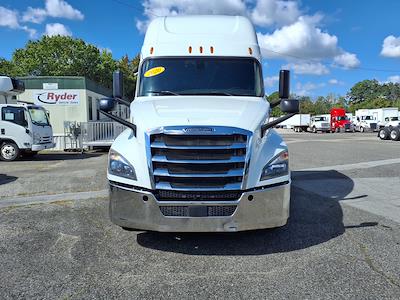 Used 2020 Freightliner Cascadia Detroit Diesel DD15 Semi Truck with Sleeper Cab for sale #265000 - photo 2
