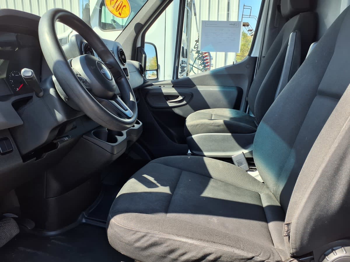 Used 2019 Freightliner Sprinter 3500 - photo 10