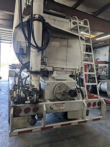 Used 2016 Ledwell Tank Trailer 670951 for sale #670951 - photo 7