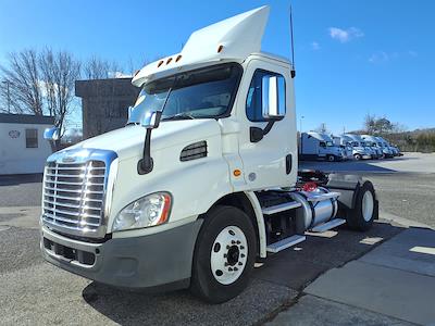 Used 2018 Freightliner Cascadia Detroit DD13 Semi Truck for sale #681480 - photo 1