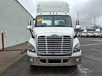 Used 2018 Freightliner Cascadia Detroit DD13 Semi Truck for sale #683711 - photo 2