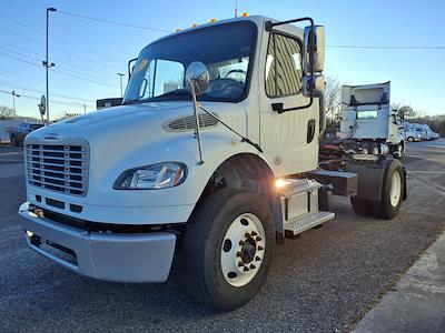 Used 2018 Freightliner M2 106 Cummins L9 Semi Truck for sale #744068 - photo 1