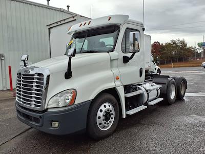 Used 2018 Freightliner Cascadia Detroit Diesel DD15 Semi Truck for sale #765520 - photo 1
