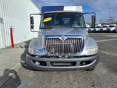 Used 2019 International DuraStar 4300 - photo 1