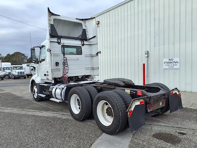 Used 2019 Volvo VNL Volvo D13 Semi Truck for sale #830674 - photo 2