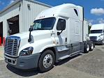 Used 2019 Freightliner Cascadia Detroit Diesel DD15 Semi Truck with Sleeper Cab for sale #862658 - photo 1