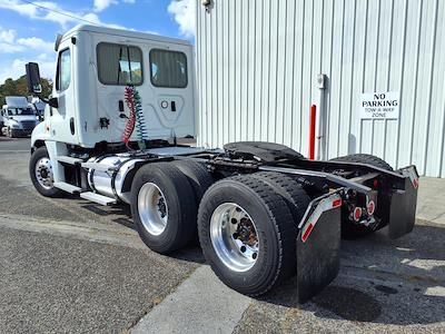 Used 2020 Freightliner Cascadia Detroit Diesel DD15 Semi Truck for sale #878873 - photo 2
